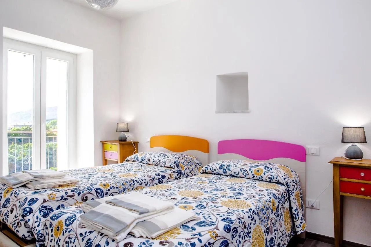 Ca' Melia Apartment Castiglione Chiavarese